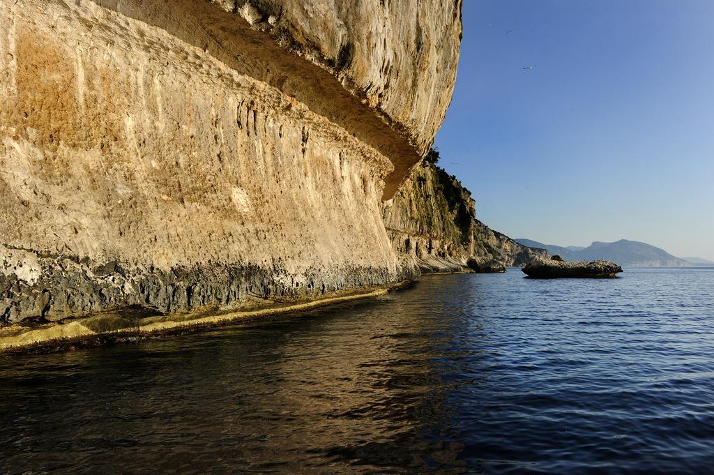 Hotel Brancamaria Cala Gonone Eksteriør bilde