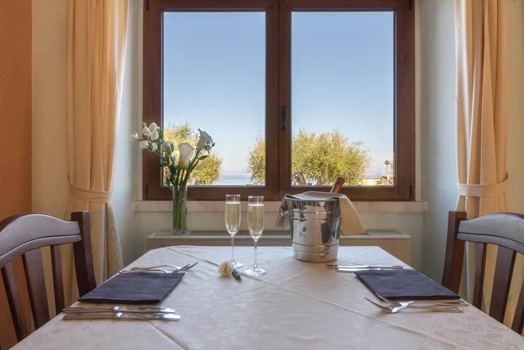 Hotel Brancamaria Cala Gonone Eksteriør bilde